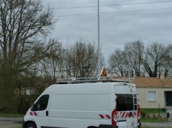 Telescopic mast