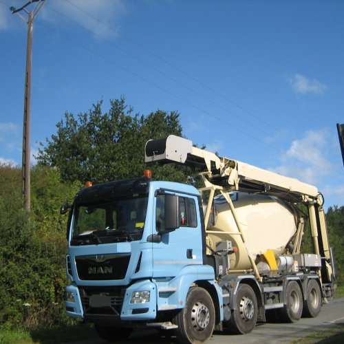 Béton prêt à l'emploi-détecteur de lignes électriques aériennes haute tension