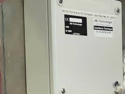Boîtier unité centrale-détecteur de lignes électriques aériennes haute tension-GA