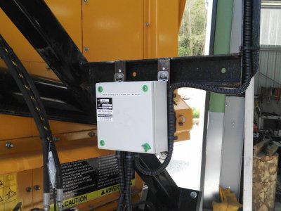 Boîtier Unité Centrale-détecteur de lignes électriques aériennes haute tension