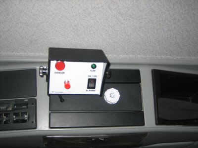 Boîtier de visualisation cabine-détecteur lignes électriques aériennes haute tension pour échelle pompier