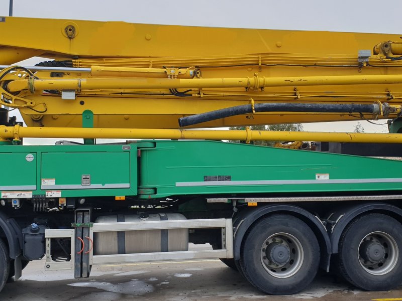 Détection de lignes électriques aériennes haute tension pour pompe à béton multi-capteurs Détection de lignes électriques aériennes haute tension pour pompe à béton multi-capteurs
